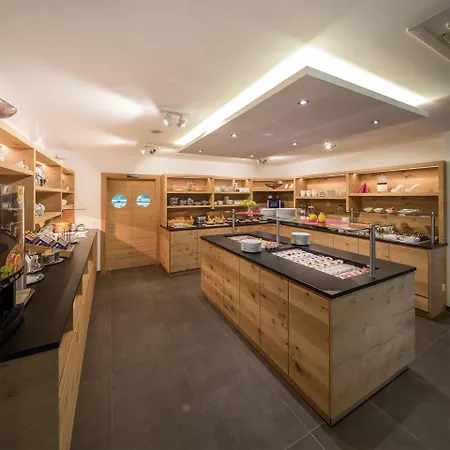 Design Frauenschuh ホテル ザルツブルク