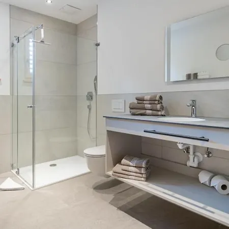Hotel Design Frauenschuh 4*