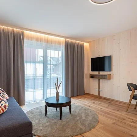 Design Frauenschuh Hotell