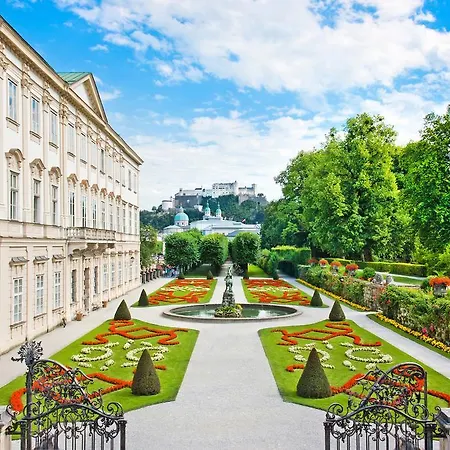 Design Frauenschuh ホテル