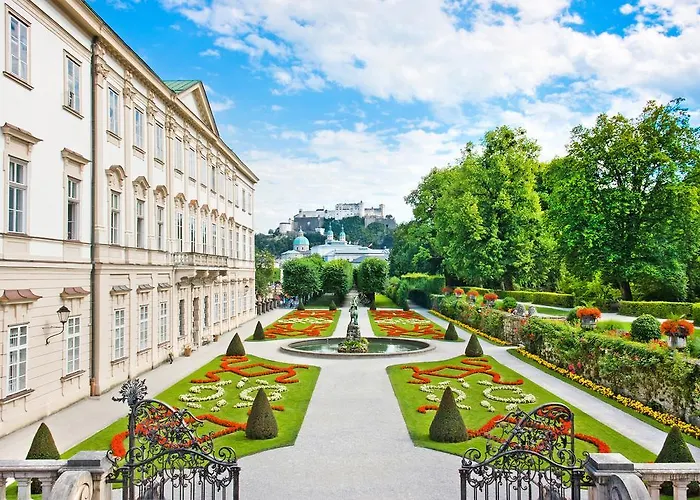 Design Frauenschuh מלון