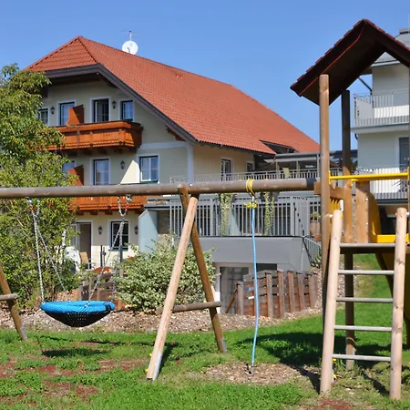 Hotel Design Frauenschuh 4*