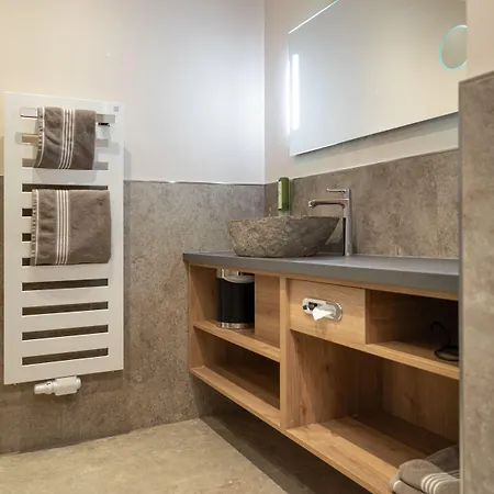 Design Frauenschuh Salzburg